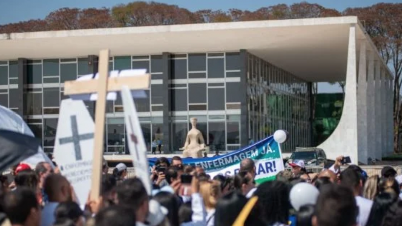 Veja as opções estudadas pelo Congresso para viabilizar o piso da enfermagem