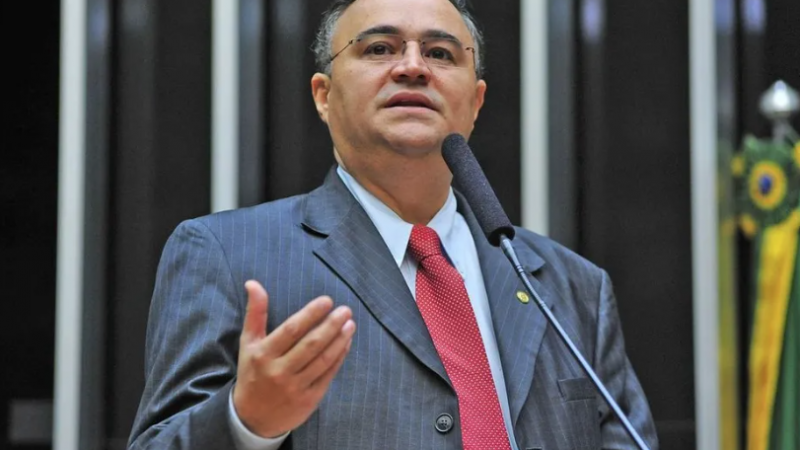 TRE-AL indefere registro de candidatura de João Caldas a suplente de senador