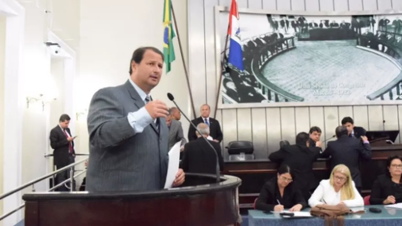 TRE-AL indefere registro de candidatura de Dudu Hollanda a deputado estadual