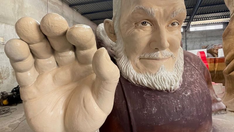 Estátua de Frei Damião chegará em breve a Palmeira dos Índios