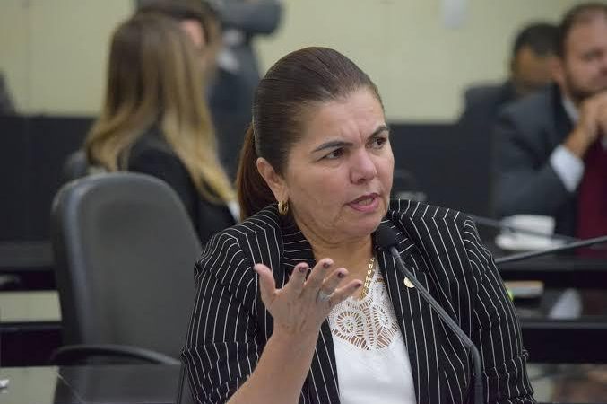 IML e Delegacia da Mulher: As promessas não cumpridas de Ângela Garrote