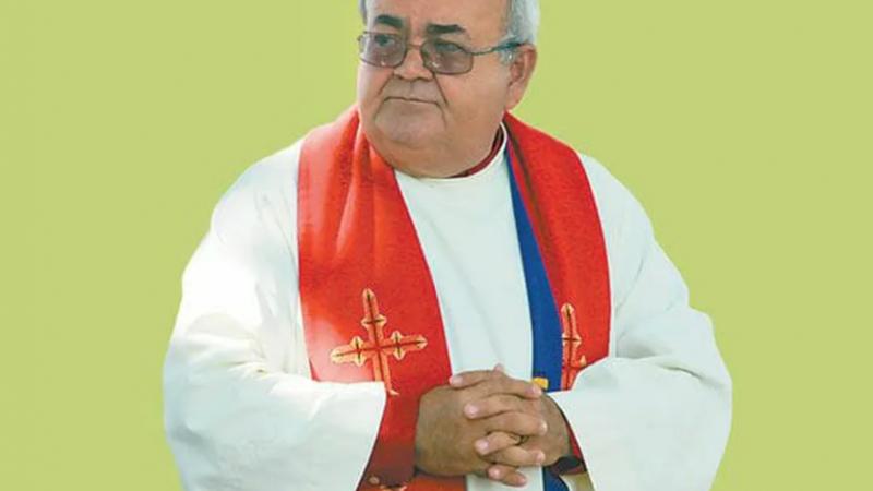 Padre Manoel Henrique morre em Maceió aos 77 anos