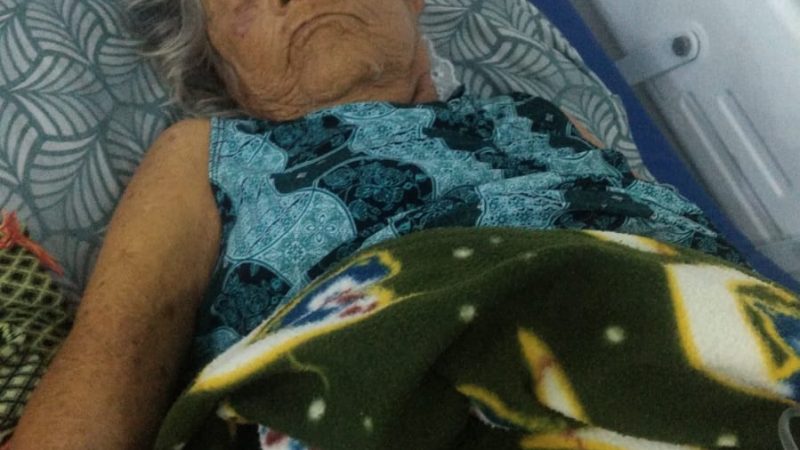 Família pede ajuda para transferir idosa com câncer