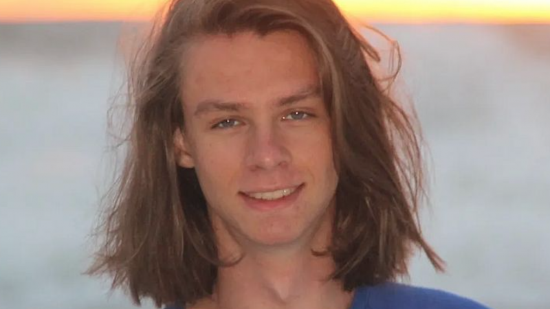 Na volta de festa, jovem vê prédio torto e salva vida de moradores