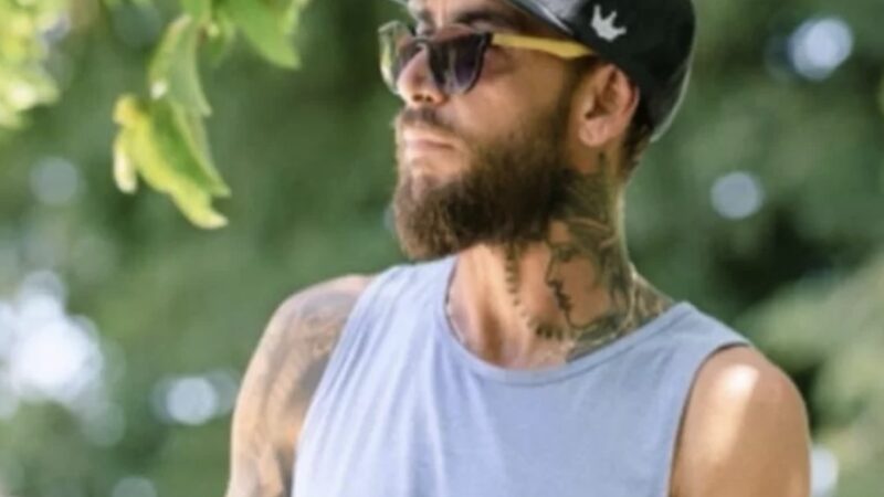 Influenciador e humorista morre após queda de bicicleta em Salvador