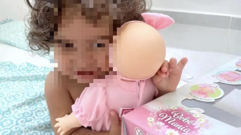 Mãe mata filha de 1 ano por não aceitar término de relacionamento com marido, diz polícia
