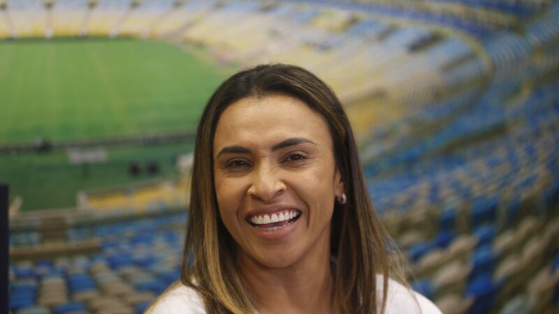 F1: alagoana Marta dará bandeirada no Grande Prêmio de São Paulo
