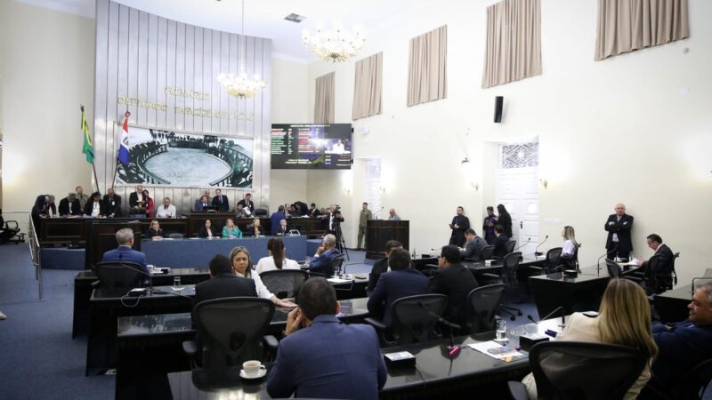 1º turno: ALE aprova PL que obriga escola justificar recusa de aluno