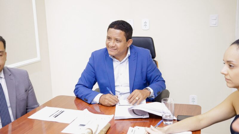 Prefeitura de Palmeira lança edital e inicia inscrições para novo Concurso Público