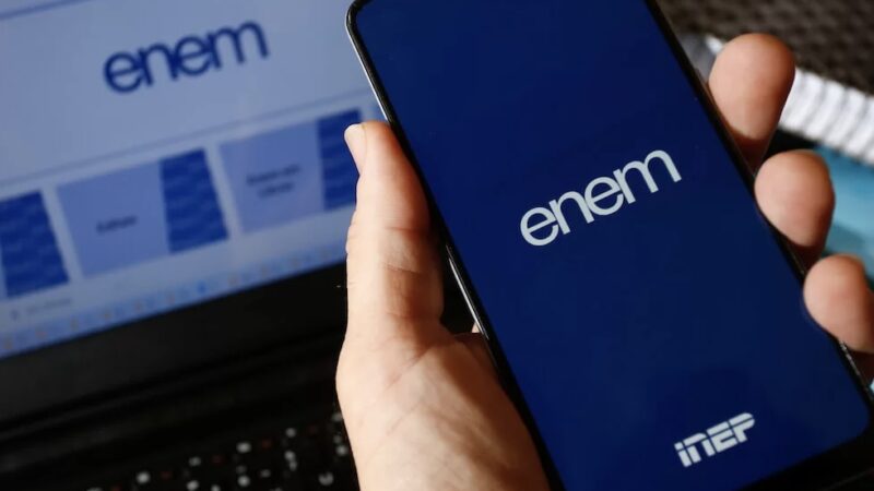 Gabaritos oficiais do Enem serão divulgados nesta terça-feira (14/11)