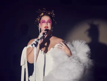 Alice Caymmi é uma das atrações da programação de aniversário do Teatro Deodoro