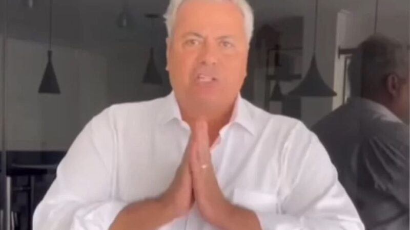 Preso, prefeito que tentou matar a ex nomeia novo gestor municipal