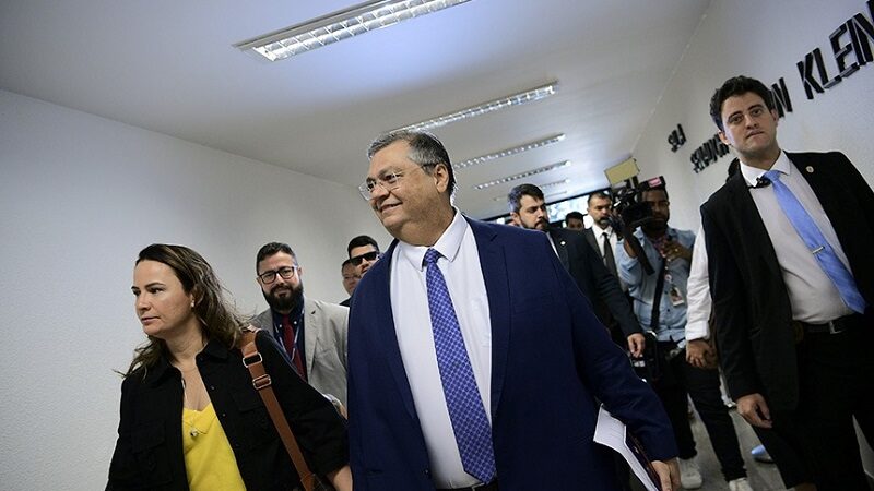 Senado aprova indicação de Flávio Dino para o STF por 47 a 31