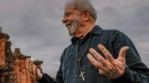 Bolsonarista apela para versículo bíblico ao justificar ‘Vaquinha’ para atentar contra a vida de Lula