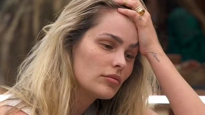 Yasmin fala sobre síndrome do intestino irritável durante Xepa