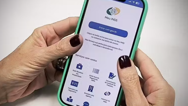 Detran emite quase 13 mil documentos de compra e venda de automóveis após modernização do serviço