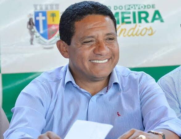 Prefeito deve anunciar novas mudanças no primeiro escalão em Palmeira dos Índios