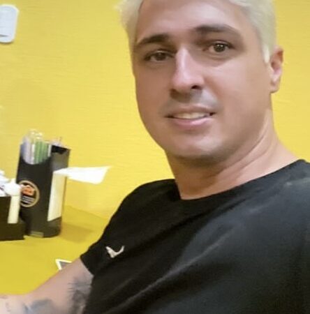 Políticos alagoanos aderem à moda “nevou” neste Carnaval