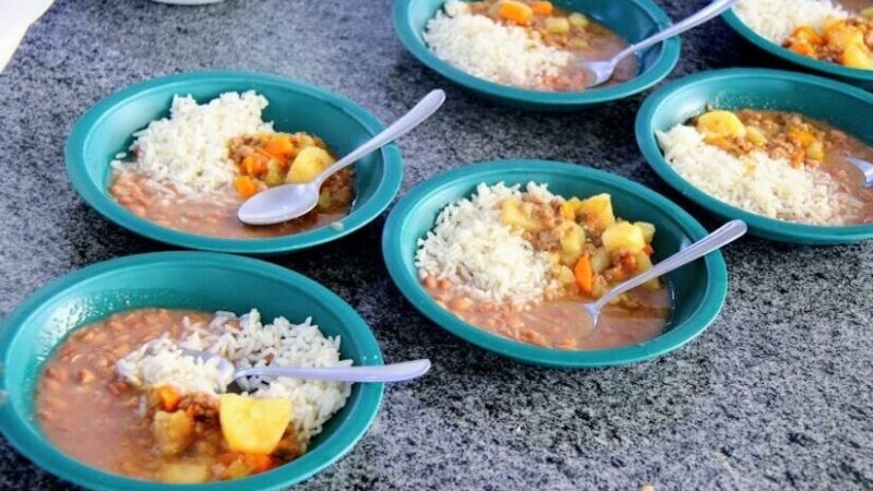 OLHO VIVO: Baixa qualidade na merenda escolar de Paulo Jacinto é alvo de recomendação do MP