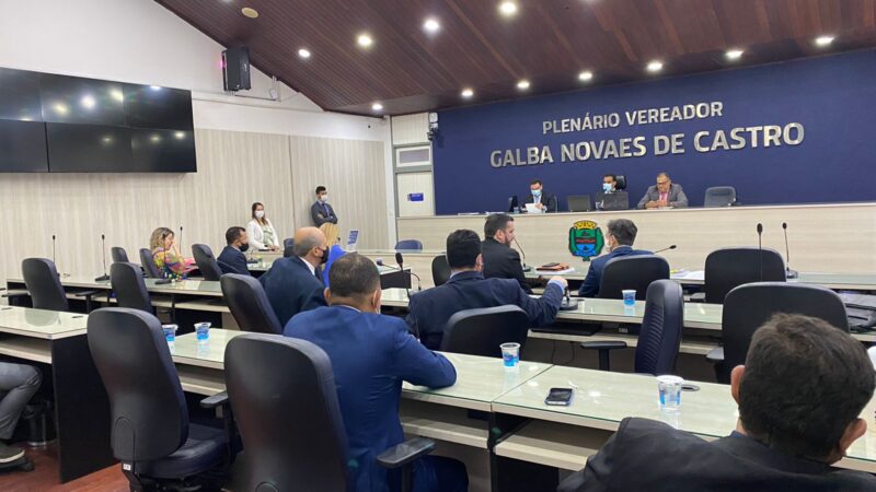 Vereadora Teca Nelma pode implodir chapa do PT