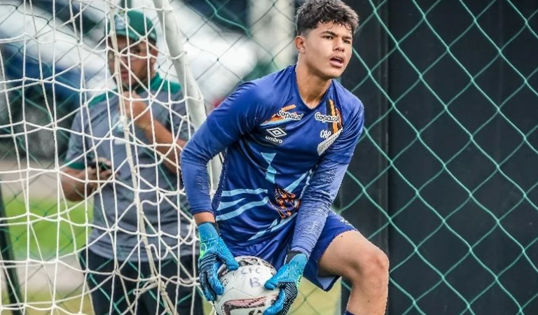 Filho de Eliza Samudio fala sobre relação com goleiro Bruno: ‘Tenho pena’