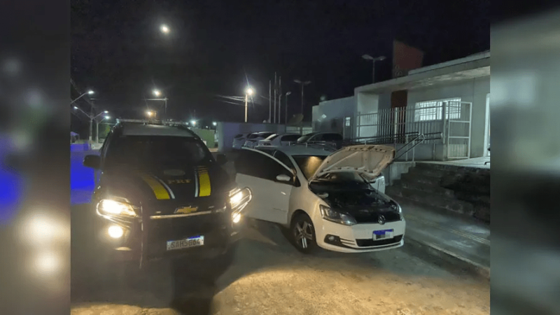 PRF prende homem por receptação de veículo roubado em União dos Palmares