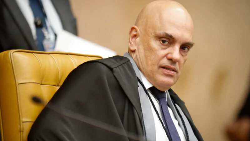 Governo Lula percebe Alexandre de Moraes agindo contra Bolsonaro