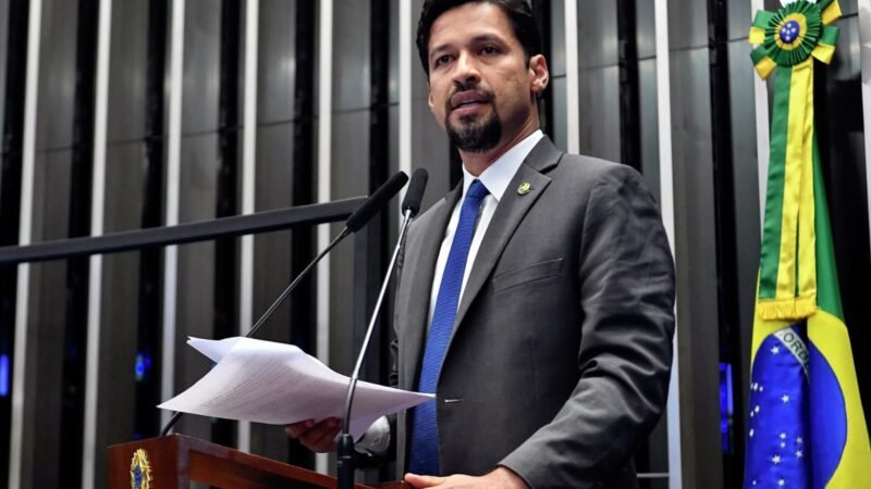 Senador Rodrigo Cunha critica “acordo” da Braskem com famílias vítimas