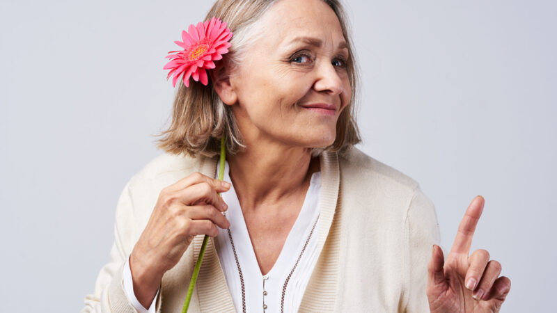 Especialista revela os 3 fundamentos essenciais para emagrecer durante a menopausa