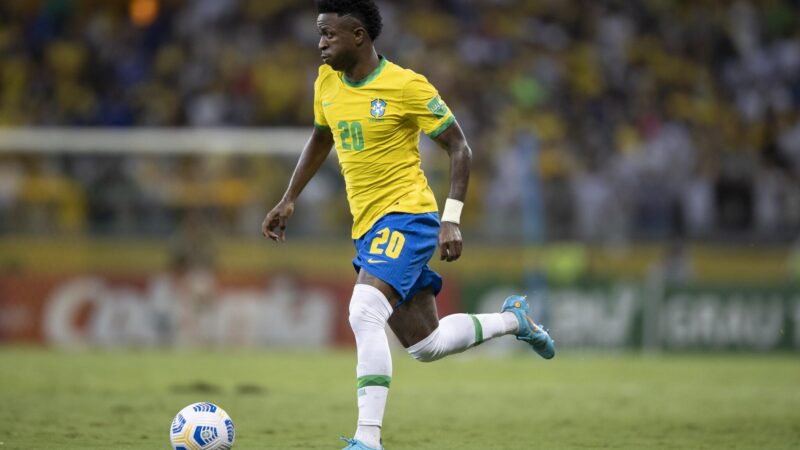 Vinicius Júnior se emociona em fala contra racismo e desabafa: ‘tenho menos vontade de jogar’