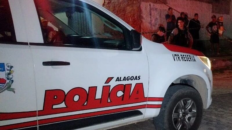 Tiros disparados em quadra poliesportiva de Arapiraca deixam três feridos