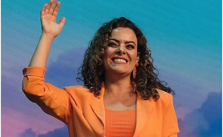 Pastora Ana Paula Valadão é condenada a pagar R$ 25 mil por associar Aids a gays