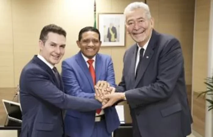 Obras dos conjuntos Brivaldo Medeiros e Antônio Ribeiro é prioridade para governo federal