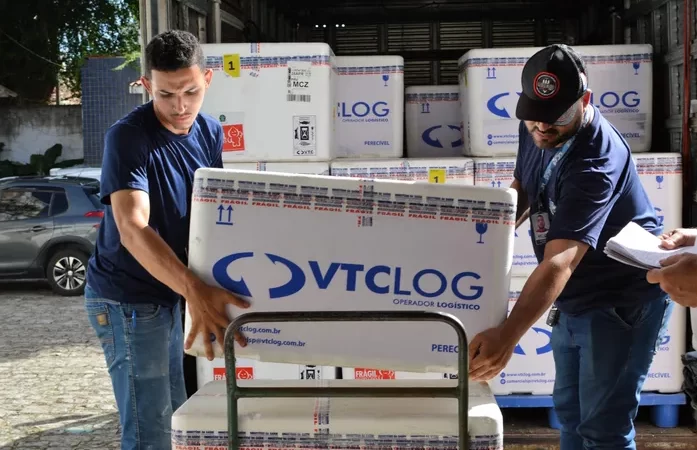 Alagoas recebe mais de 22 mil doses de vacina contra a dengue e distribuição começa na segunda (29)