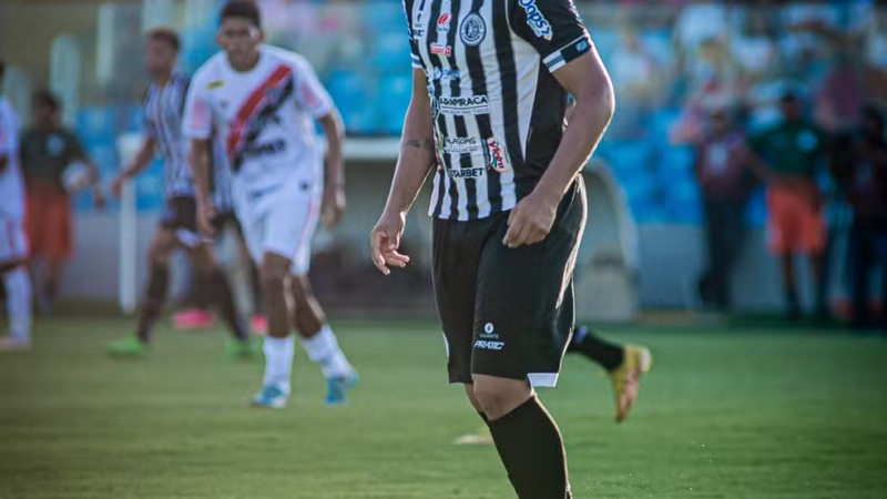 ASA dispensa zagueiro Rômulo e outros quatro jogadores