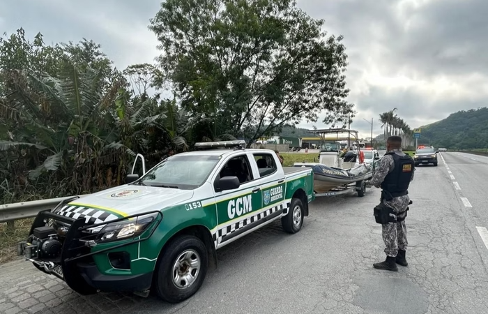 Prefeitura de SP monta hospital veterinário para atender animais no RS