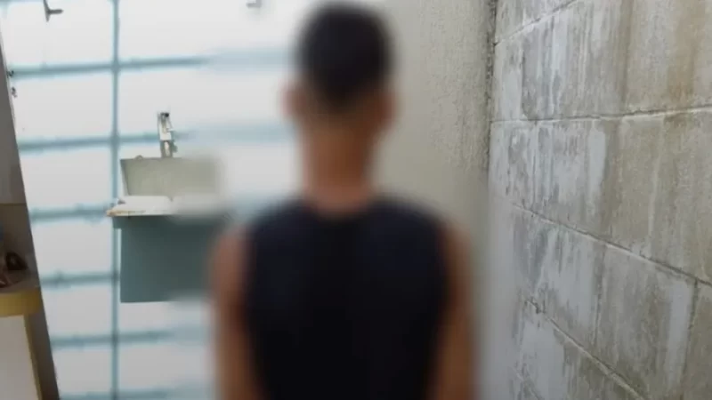 Acusado de tráfico e porte ilegal de arma é preso