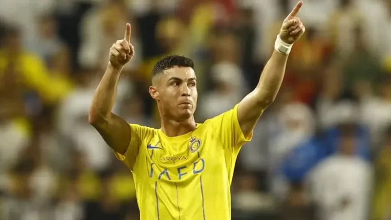 Cristiano Ronaldo é o atleta mais bem pago do mundo de 2024