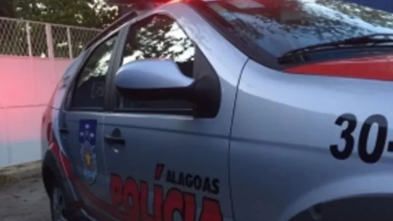 Mulher é presa após tentar matar ex e ameaçar a mãe dele em Igaci