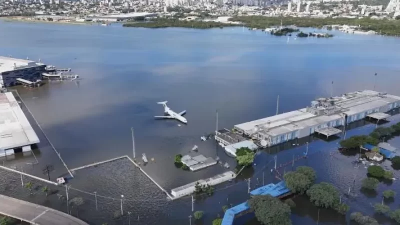 Homens são presos furtando doações que iriam para o RS