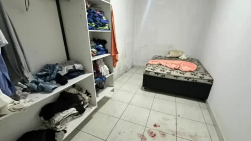 Jovem é preso após “afundar crânio” de tio durante briga