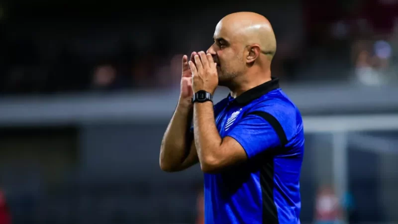 Treinador Cristian de Souza é demitido do CSA