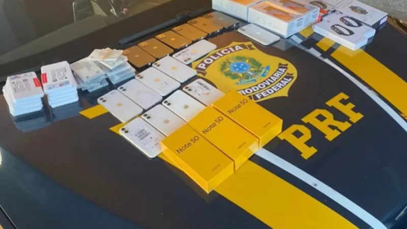 PRF/AL apreende 53 unidades de eletrônicos sem nota fiscal no Sertão