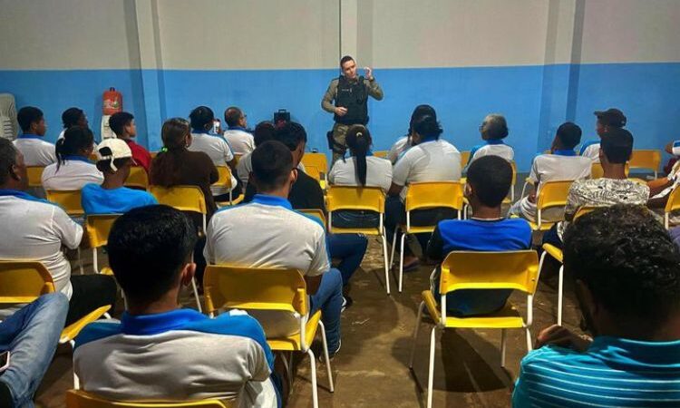Em Quebrangulo alunos tem palestra sobre paz nas escolas