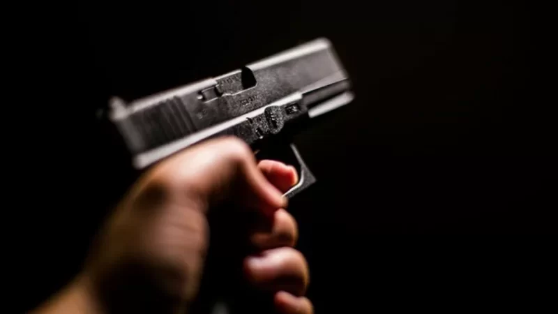 Trabalhador é assalto e dupla foge com bicicleta, celular e carteira em Arapiraca