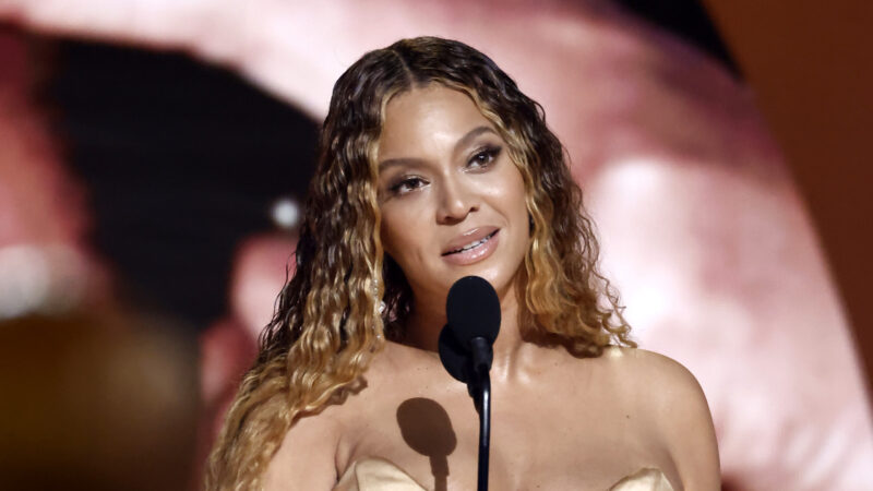 Beyoncé e famosos internacionais pedem ajuda para vítimas de enchentes no RS