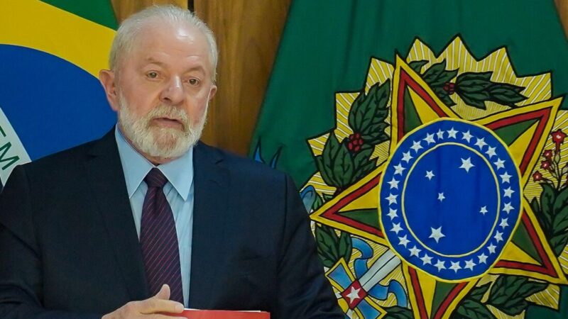 Lula sanciona lei para suspender pagamento de dívidas do RS