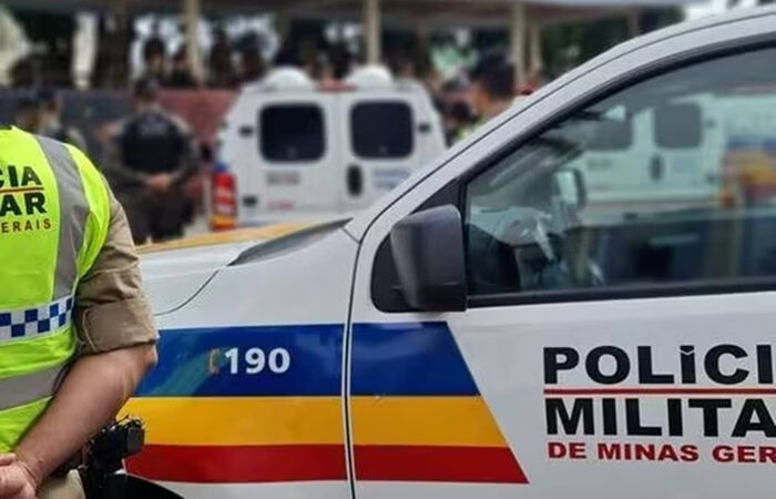 Fofoca acaba em confusão entre 8 pessoas e uma mulher morta