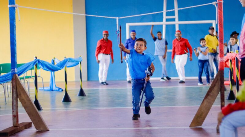 Aula inaugural da Escola de Cavalhada e Banda de Pífanos é realizada em Palmeira dos Índios