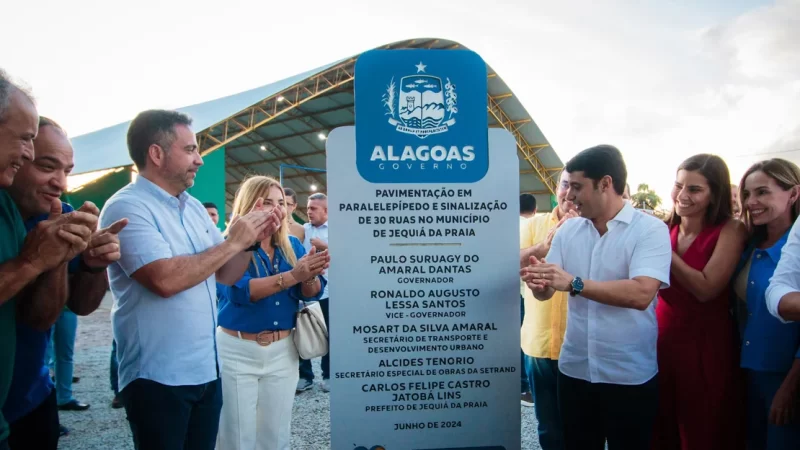 Governador inaugura obra do minha cidade linda em Jequiá da Praia